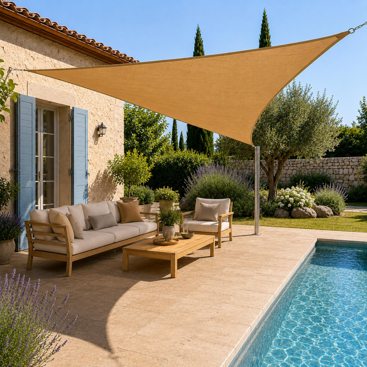 Voile d'ombrage triangulaire