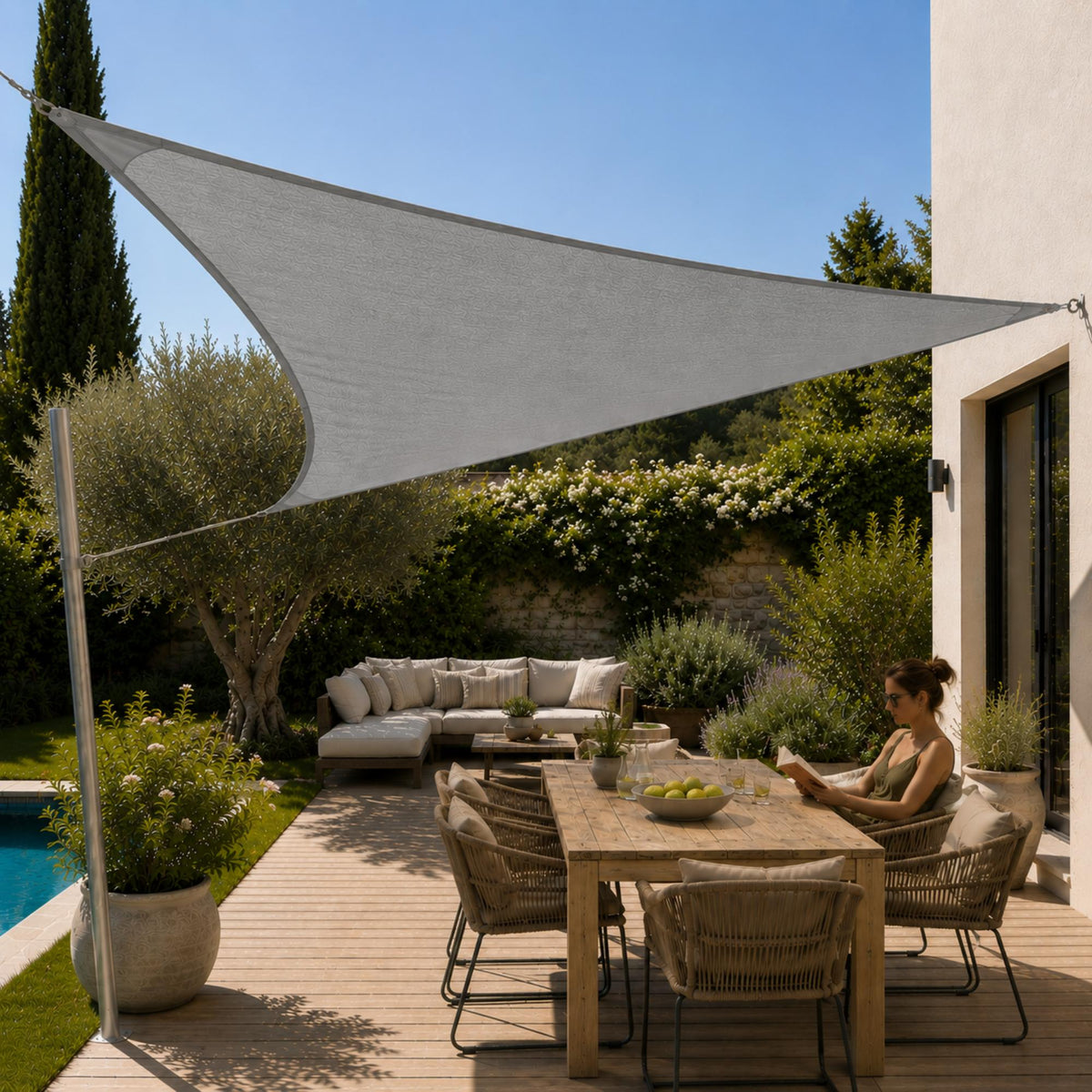 Voile d'ombrage triangulaire